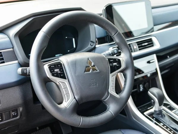 Mitsubishi Xpander Cross - Hình ảnh 2
