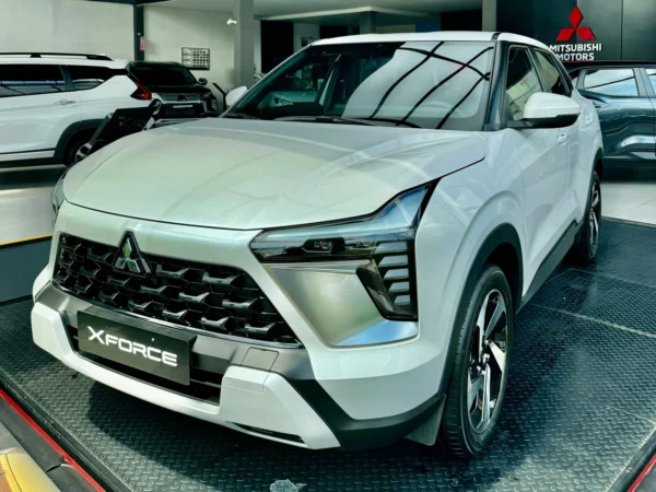 Mitsubishi Xforce Exceed - Hình ảnh 11